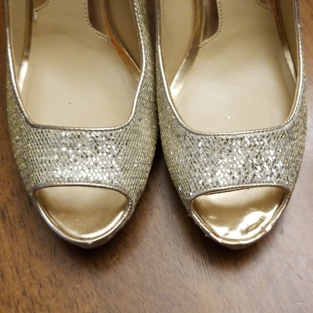 💐Sparkly golden heels - Picture 7 of 8
